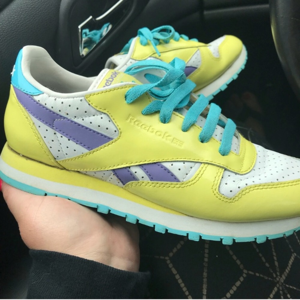Reebok classics
